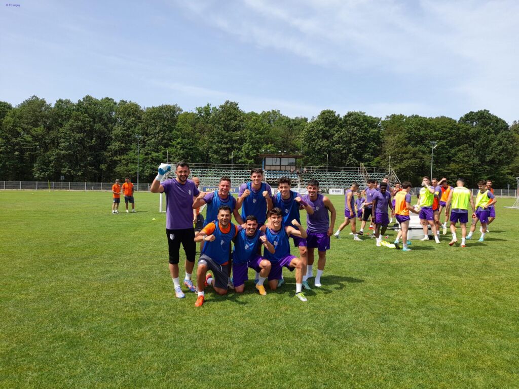 Nicolae Dică, campion și la minifotbal!