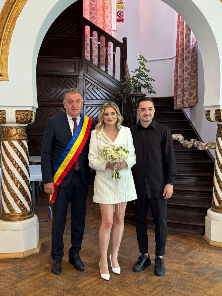 Căsă de piatră, Ionuț Rădescu!