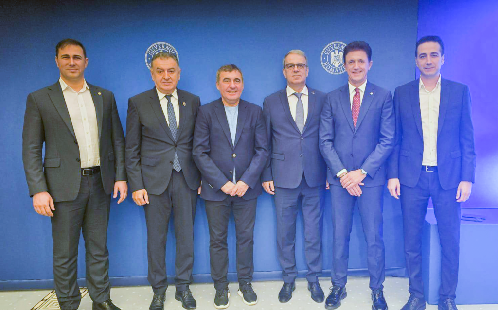 S-a semnat contractul pentru construirea Stadionului Nicolae Dobrin