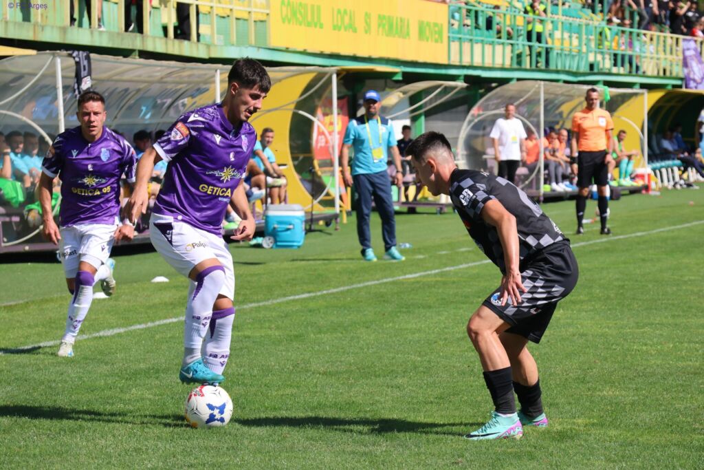 FC Argeș a pierdut la limită partida cu Corvinul