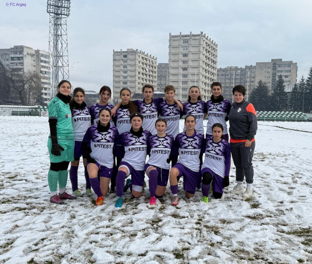 Rezultatele fetelor în alb-violet în weekendul 7-8 decembrie