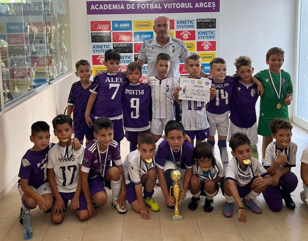 FC Argeș U9 și FC Argeș U10 au câștigat ediția de vară a Junior Cup