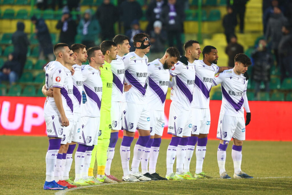 FC Argeș cedează la limită în meciul cu UTA